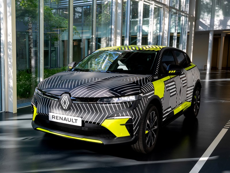 Prototypy Mégane E-Tech Electric už na silnicích